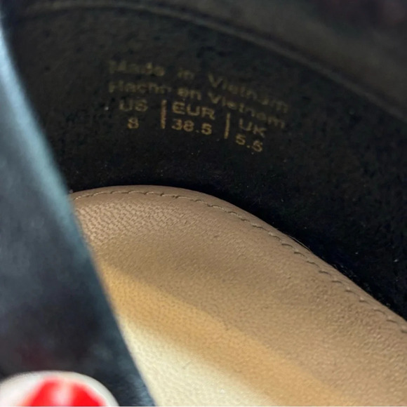 🛍️3/$30 Aldo women’s navy blue loafers in size 6 - Picture 12 of 12